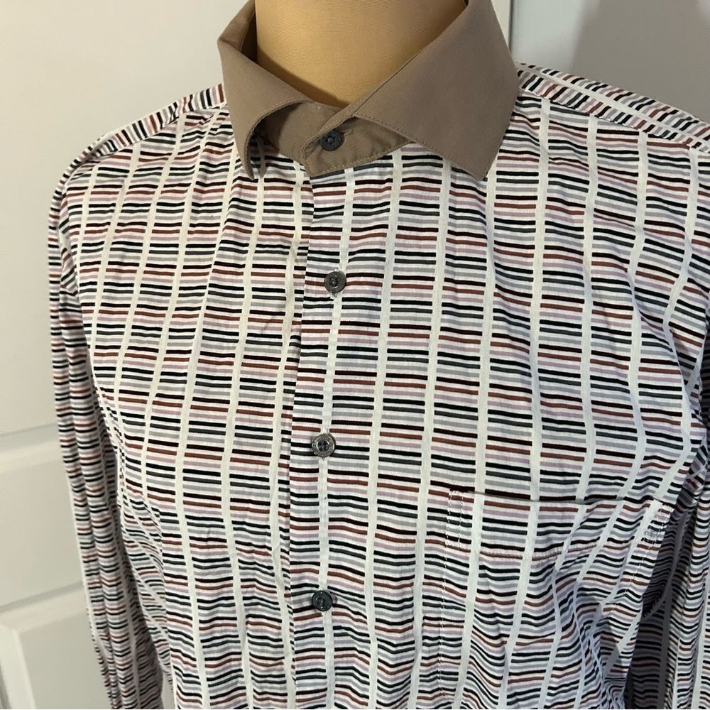 Daniel Ellissa Striped Collared Button Down Shirt - Picture 2 of 4